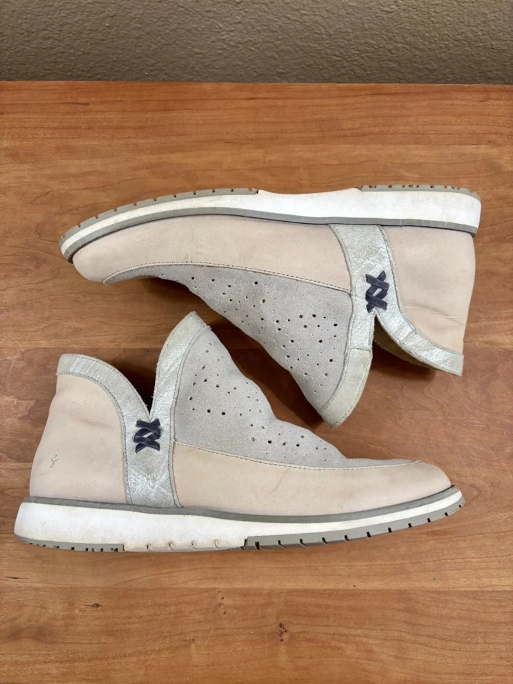 Emu Australia Sufi Dove Gray Casual Ankle Boots Womens size 8